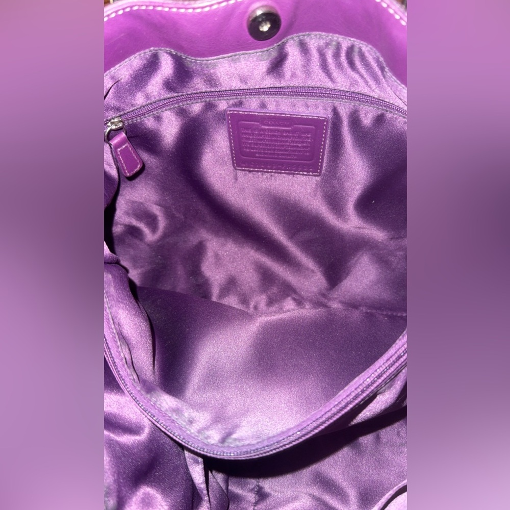 Purple Penelope Coach Signature Tote Bag ‼️SOLD‼️ - Picture 3 of 8